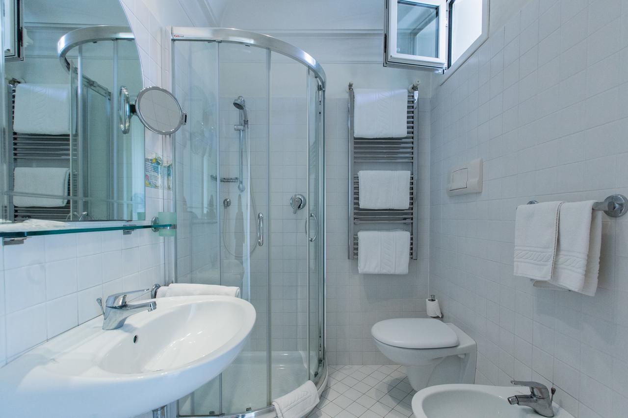 Nautilus Otel Riccione Dış mekan fotoğraf